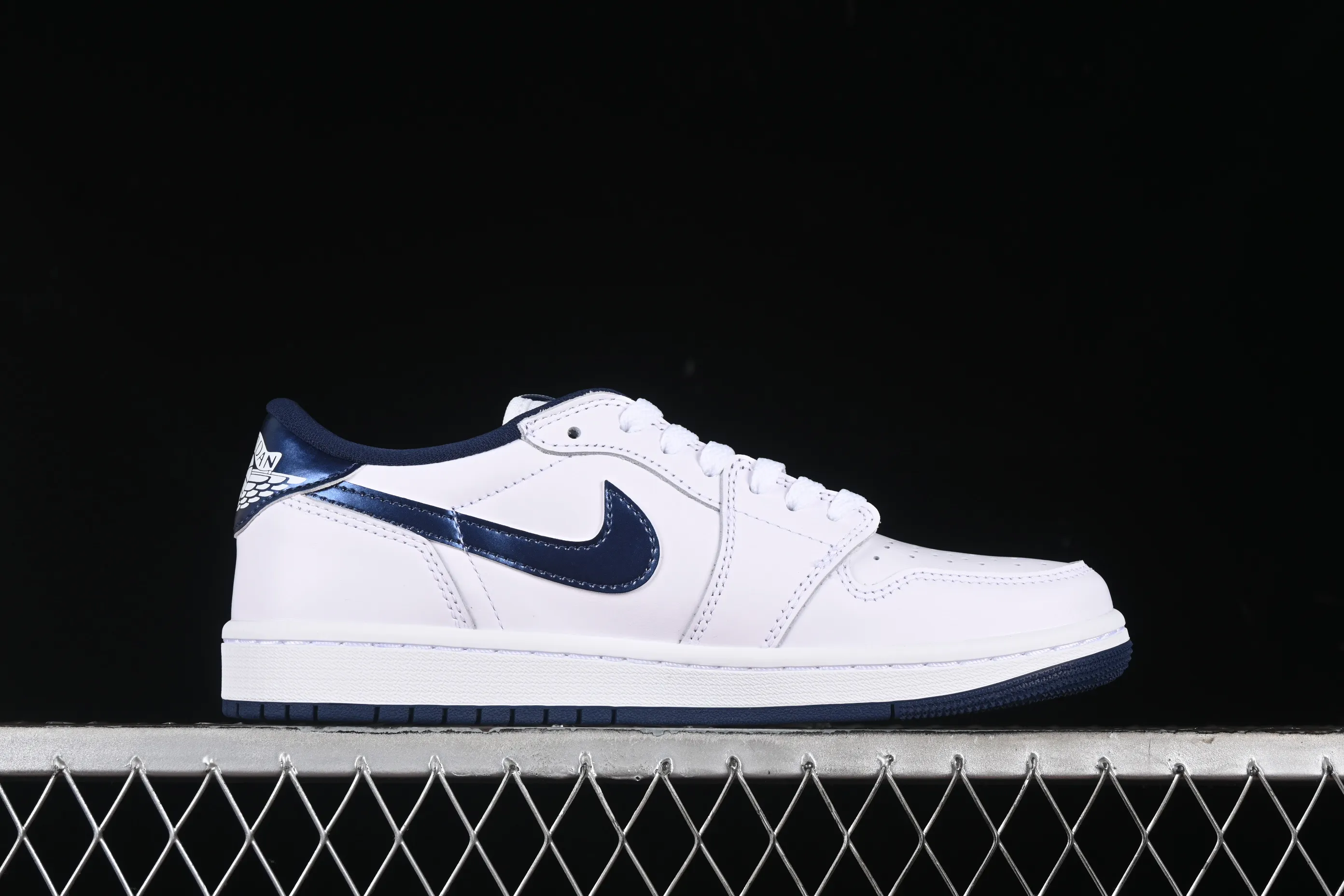 All categories Air Jordan Jordan series basketball shoes Air Jordan 1 Low G version pure original Air Jordan 1 Low "85 Metallic Blue" AJ1 Joe 1 metallic white blue FB9933-141
